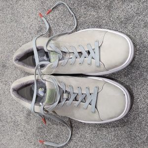 Earth elements Mens silver grey Amos size 9